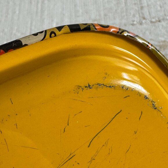 Vintage Metal Retro Rolling Tray - Groovy Herb Tray - Picture 9 of 9